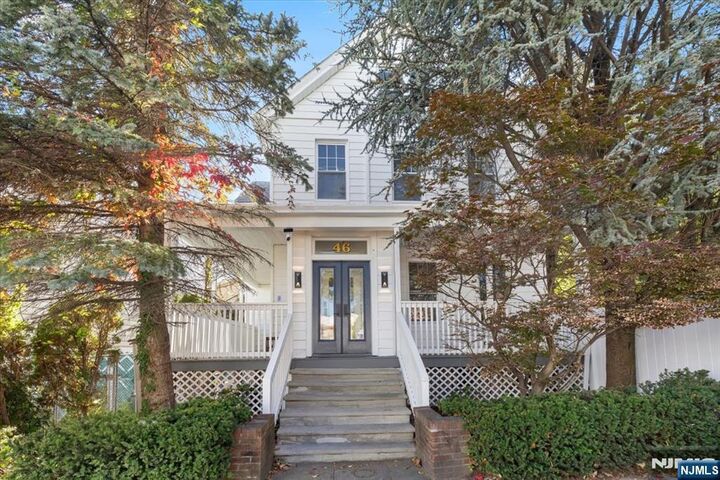 46 Garden Place  Edgewater NJ 07020 photo