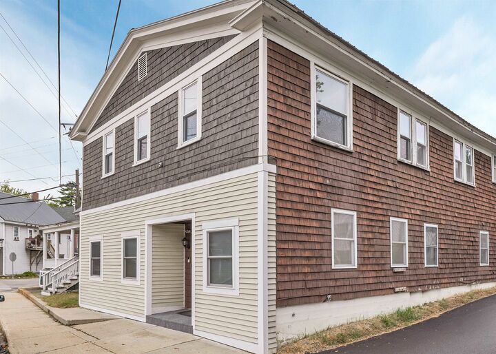 Property Photo:  86 Main Street  NH 03814 