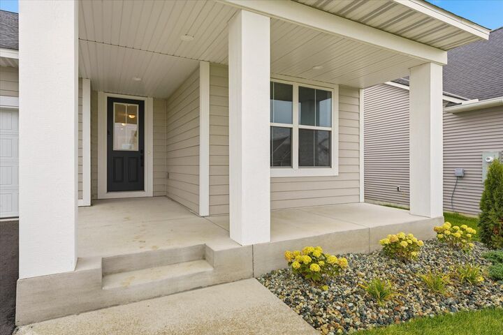 Property Photo: 1580 Philipp Way MN 55379