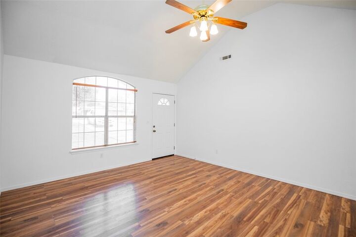 Property Photo: 215 N Broyles Street AR 72730