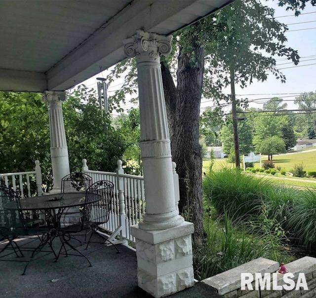 Property Photo:  506 S 20th Street  IL 62966