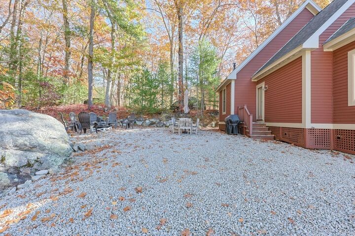 Property Photo:  8 Hammock Dr 8  MA 01886 