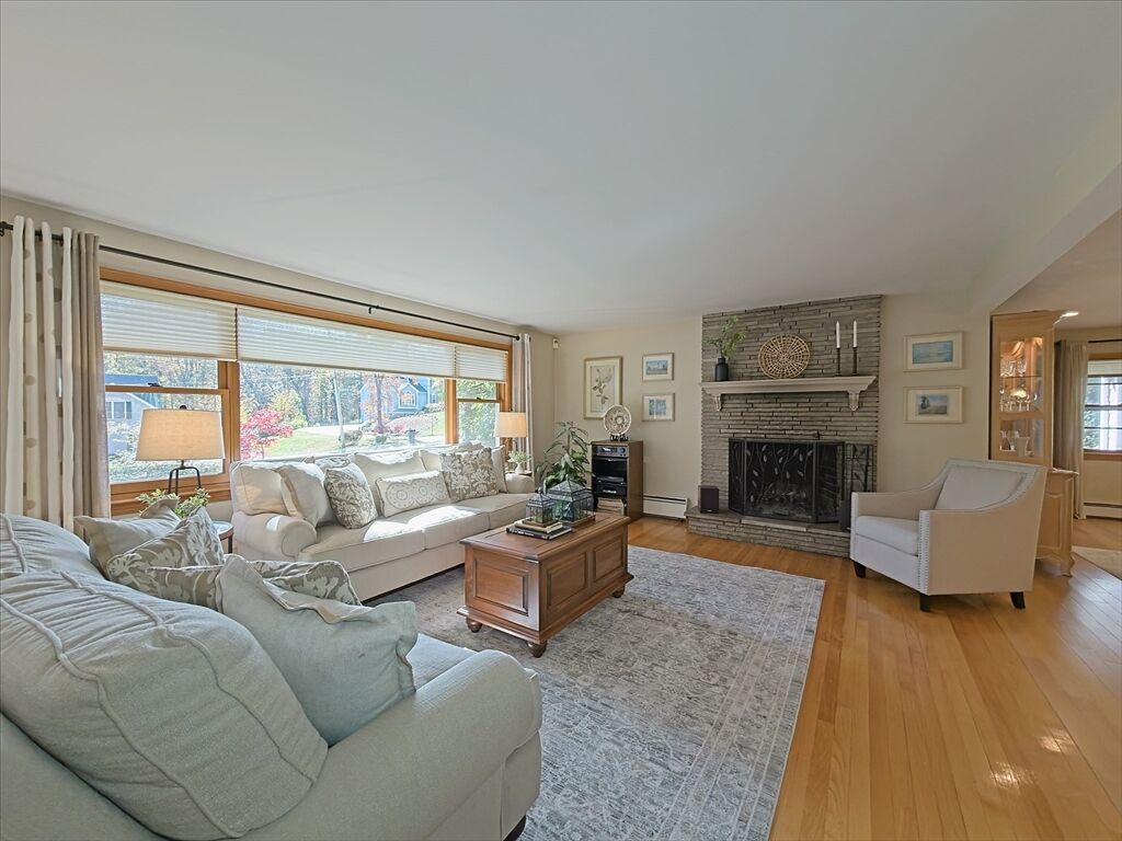 Property Photo:  101 Bellevue Rd  MA 01810