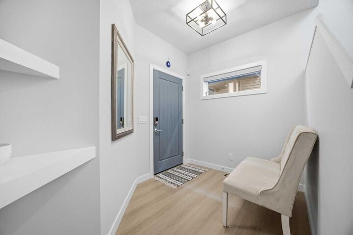 Property Photo: 520 Kingsmere Way SE AB T4A 0X9