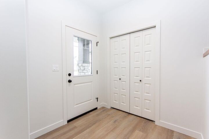 Property Photo:  50 Turnbull Close  AB T4P 3H6 