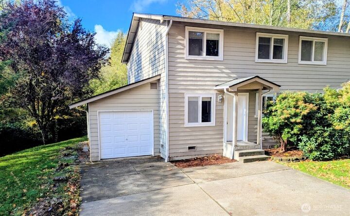 Property Photo:  11601  19th Street NE  WA 98258