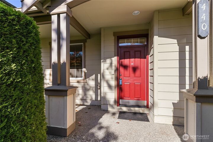 Property Photo:  440  Tremont Avenue  WA 98226