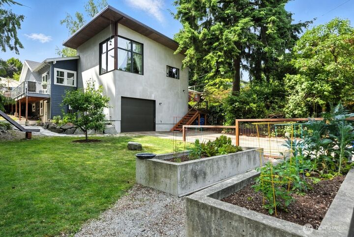 Property Photo: 7936 29th Avenue SW WA 98126