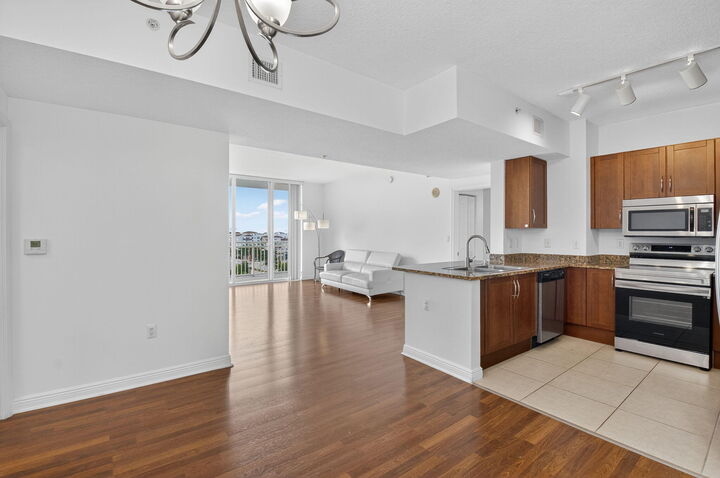 Property Photo: 350 N Federal Highway 714 FL 33435