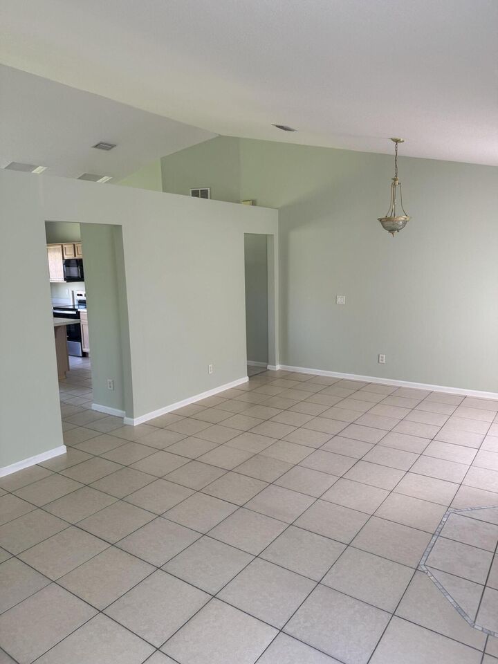 Property Photo:  3825 SW Kakopo Street  FL 34953 
