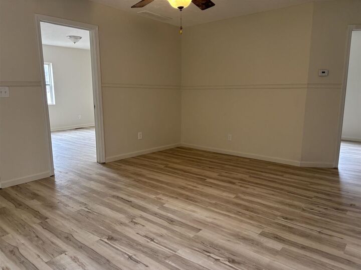 Property Photo:  606 W 11th Street  IN 47331 