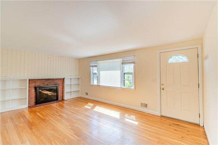 Property Photo:  186 Heritage Road  RI 02852