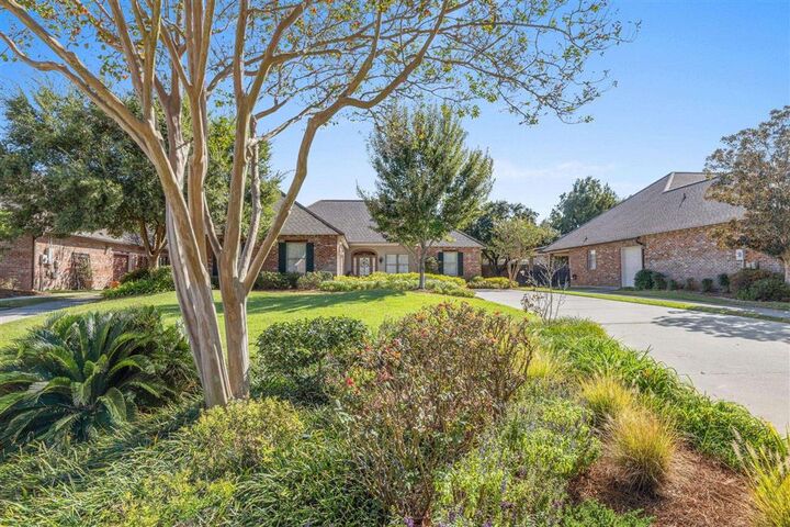 Property Photo:  4881 Pine Valley Way  LA 70605 