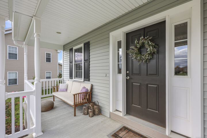 Property Photo:  22 Gilbert Lane 22  CT 06248