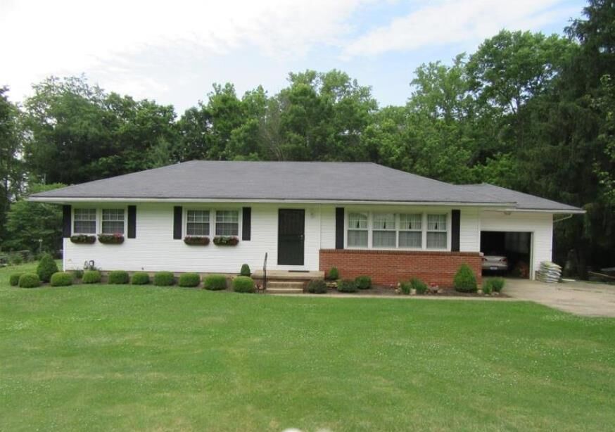 Property Photo: 1437 Valley Drive OH 45601