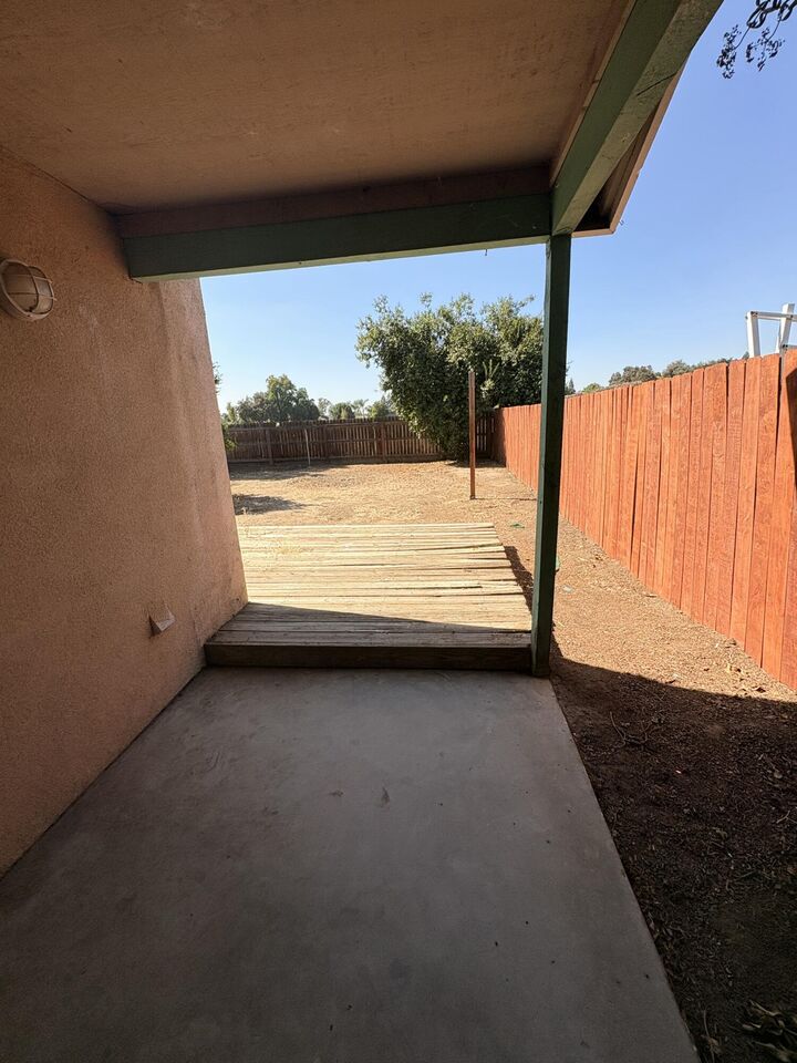 Property Photo:  2447 N Michael Street  CA 93291