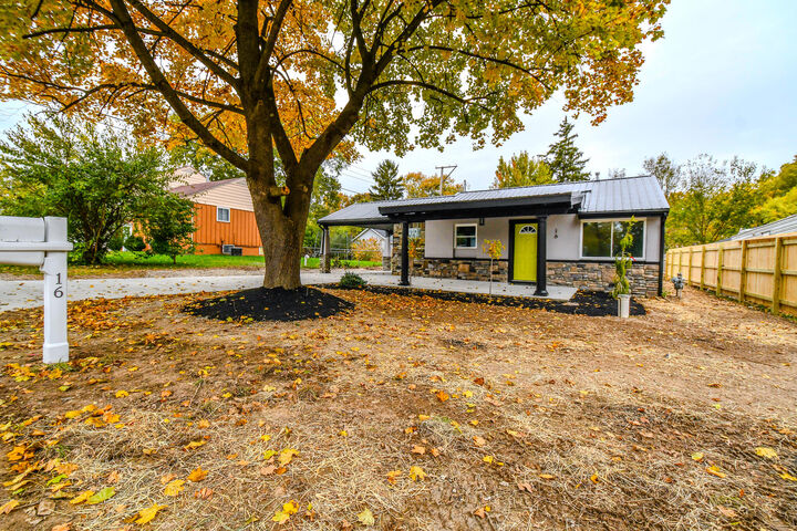 Property Photo:  16 Laurel Road  OH 45341 