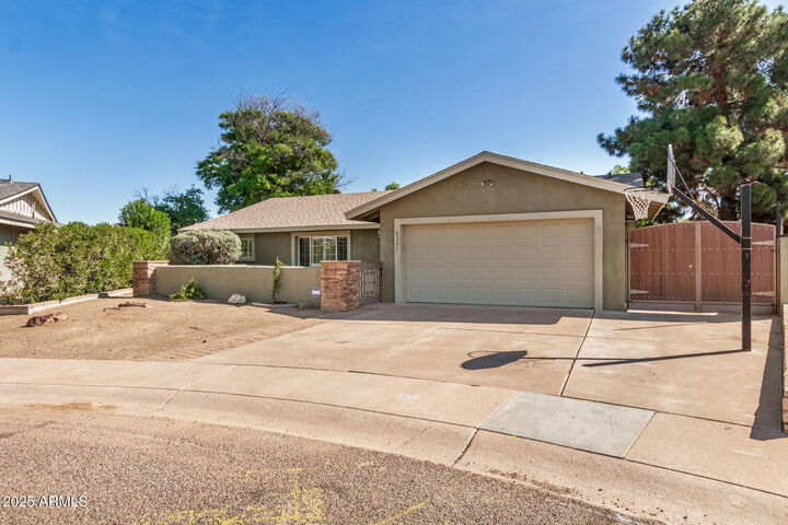 Property Photo:  8231 E Valley View Road  AZ 85250