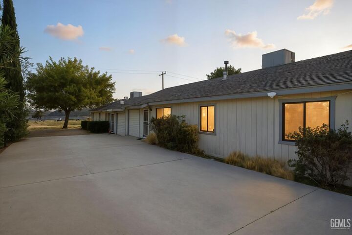 Property Photo:  6413 Lynch Canyon Drive  CA 93240
