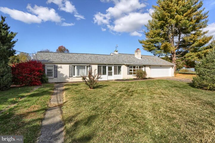 950 W Trindle Road  Mechanicsburg PA 17055 photo