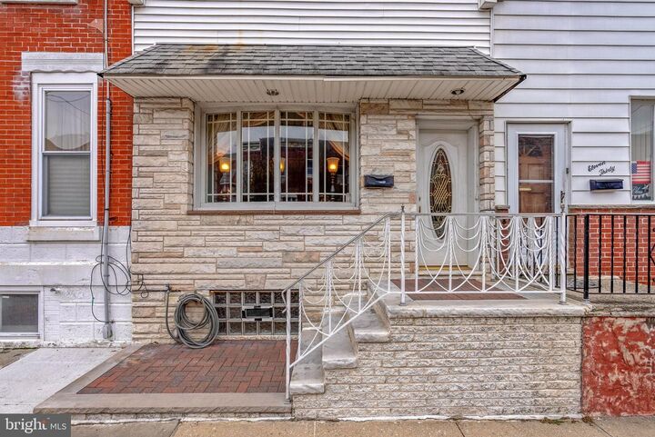 Property Photo:  1128 Wolf Street  PA 19148 