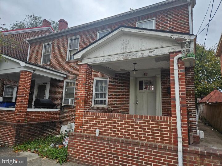 Property Photo: 118 N Maple Avenue WV 25401