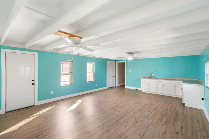 Property Photo: 2900 Green Valley Dr MO 65201