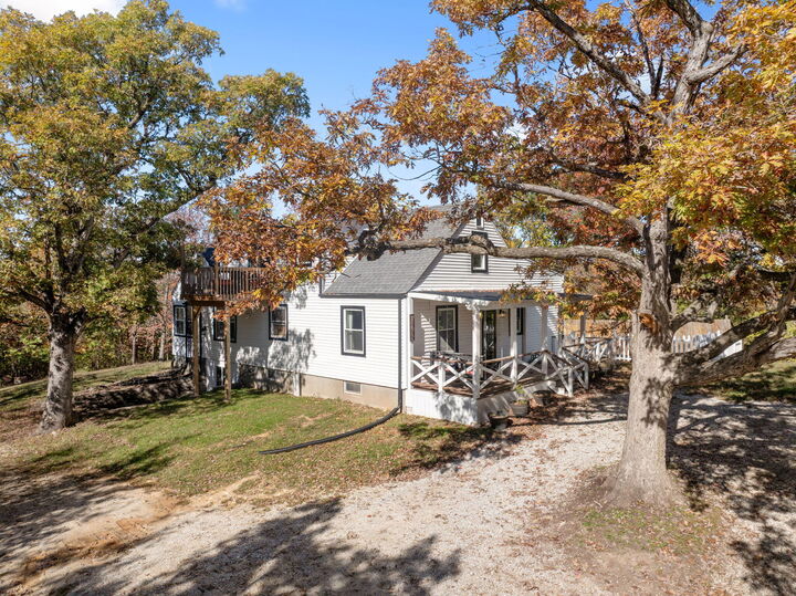 Property Photo:  2900 Green Valley Dr  MO 65201 