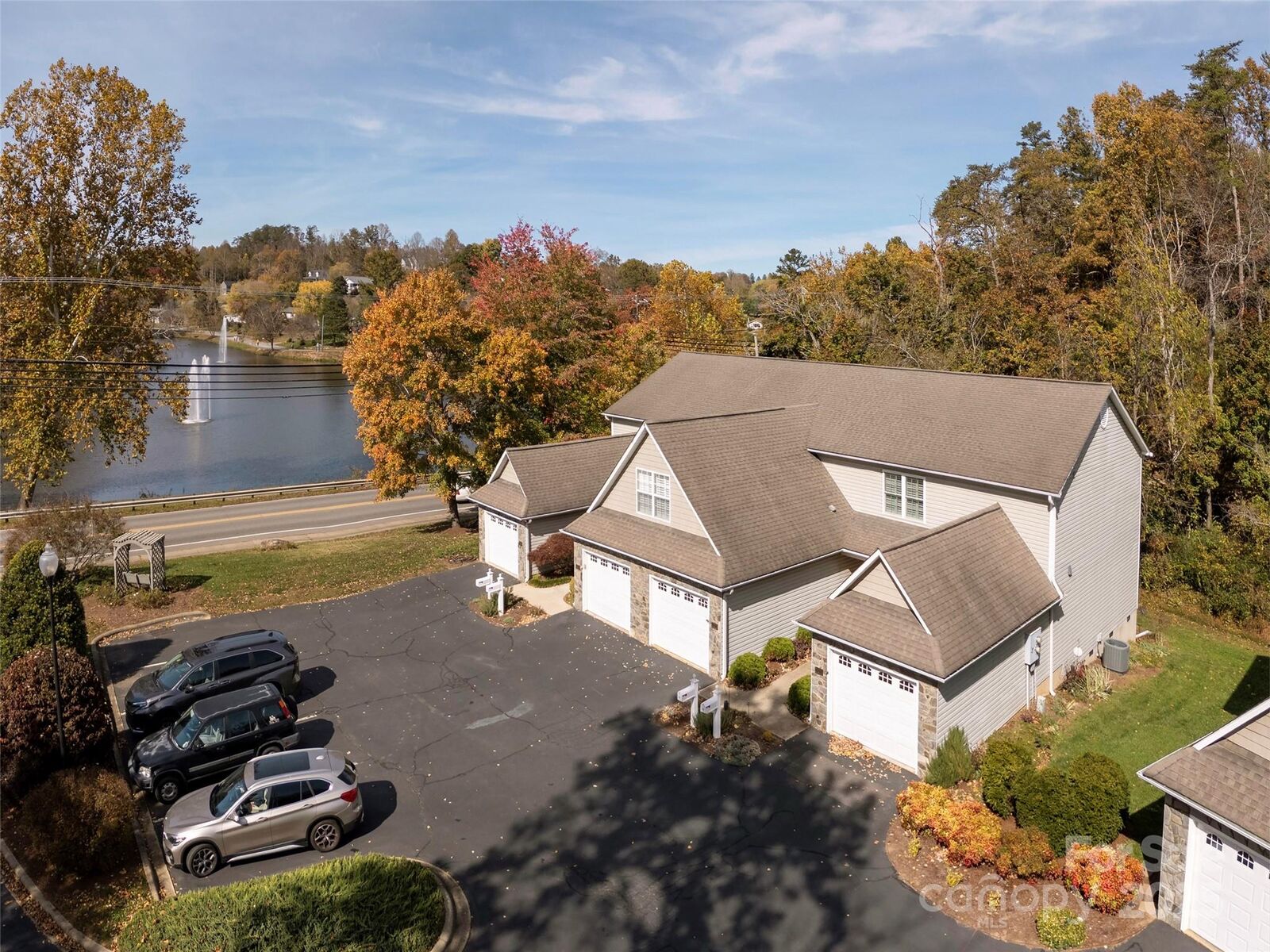 Property Photo:  102 Waters Edge Drive  NC 28787