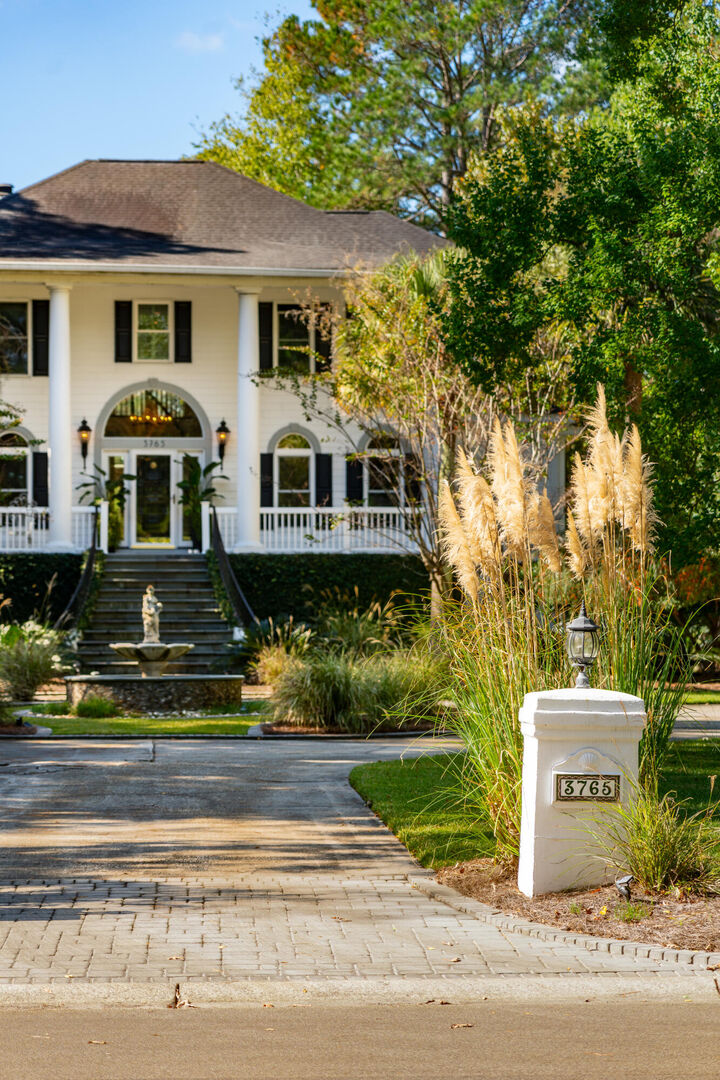 Property Photo:  3765 Colonel Vanderhorst Circle  SC 29466 