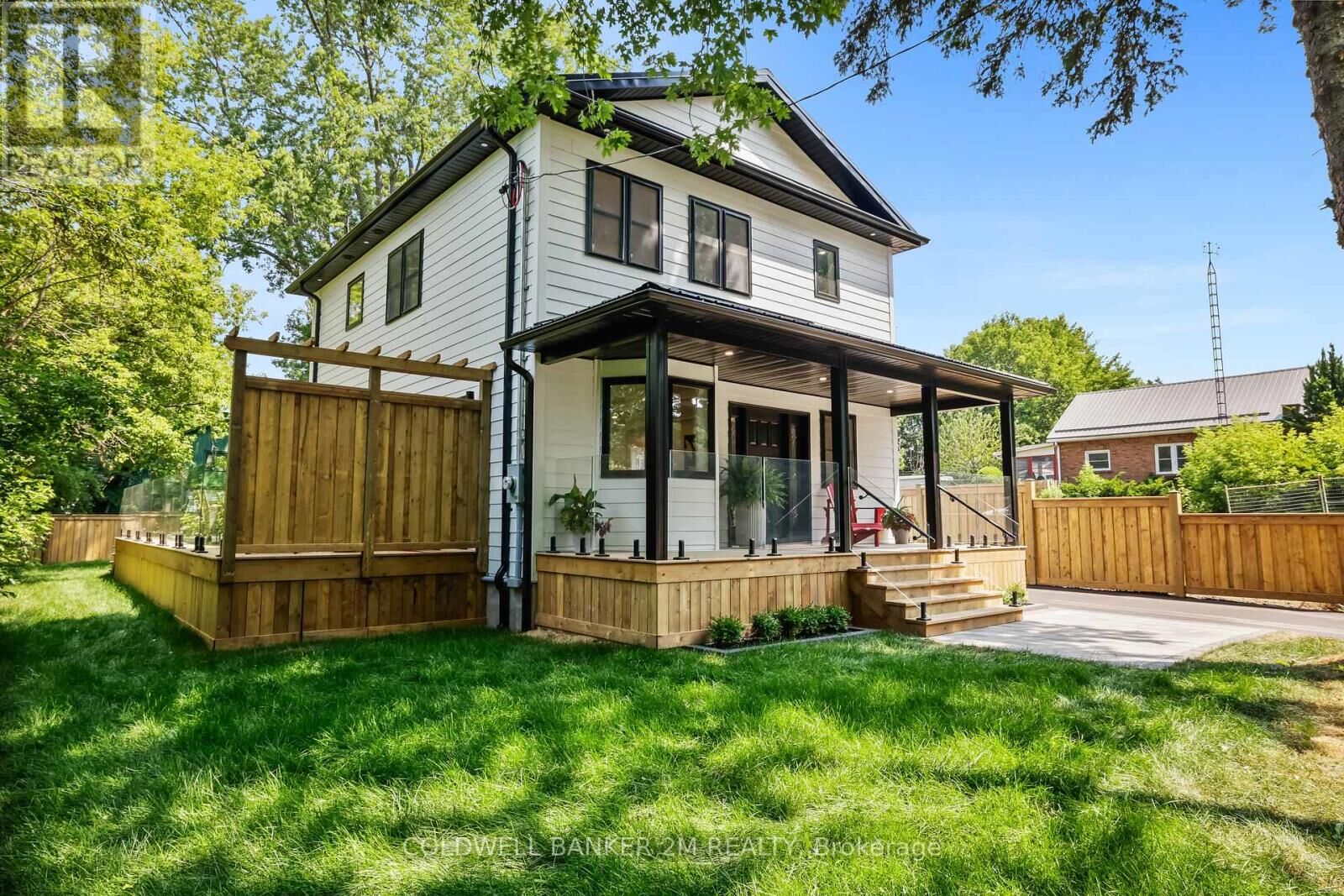 Property Photo: 128 Buckingham Avenue ON L1G 2K5