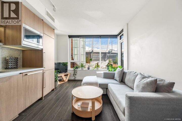 Photo de la propriété: 68 Smithe Street 1523 BC V6B 0P4