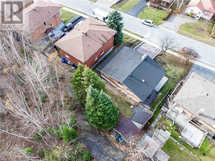 Photo de la propriété:  1180 Marcel Street  ON P3E 2G7 