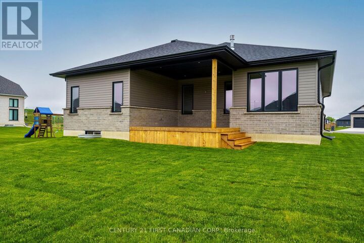 Property Photo:  482 Julianna Court  ON N0N 1T0