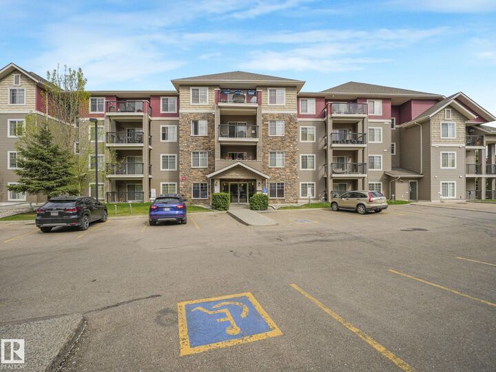 Property Photo:  17407 99 Avenue NW 302  AB T5T 0W7 