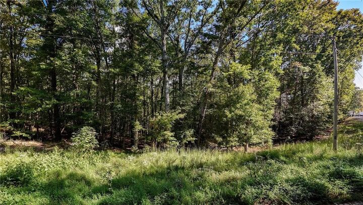 Property Photo:  925 Arrow Trail  GA 30183 