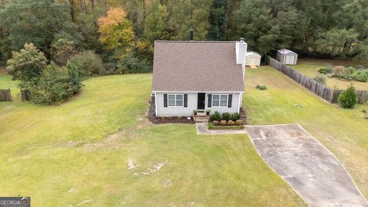 Property Photo: 5010 Hickory Drive GA 30683