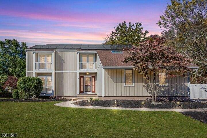 16 Dartmouth Rd  Clinton Twp. NJ 08801 photo