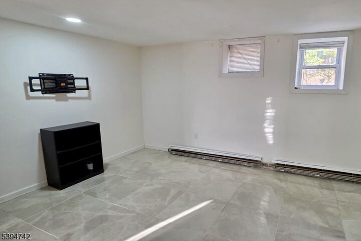 Property Photo: 212 Rt23 NJ 07419