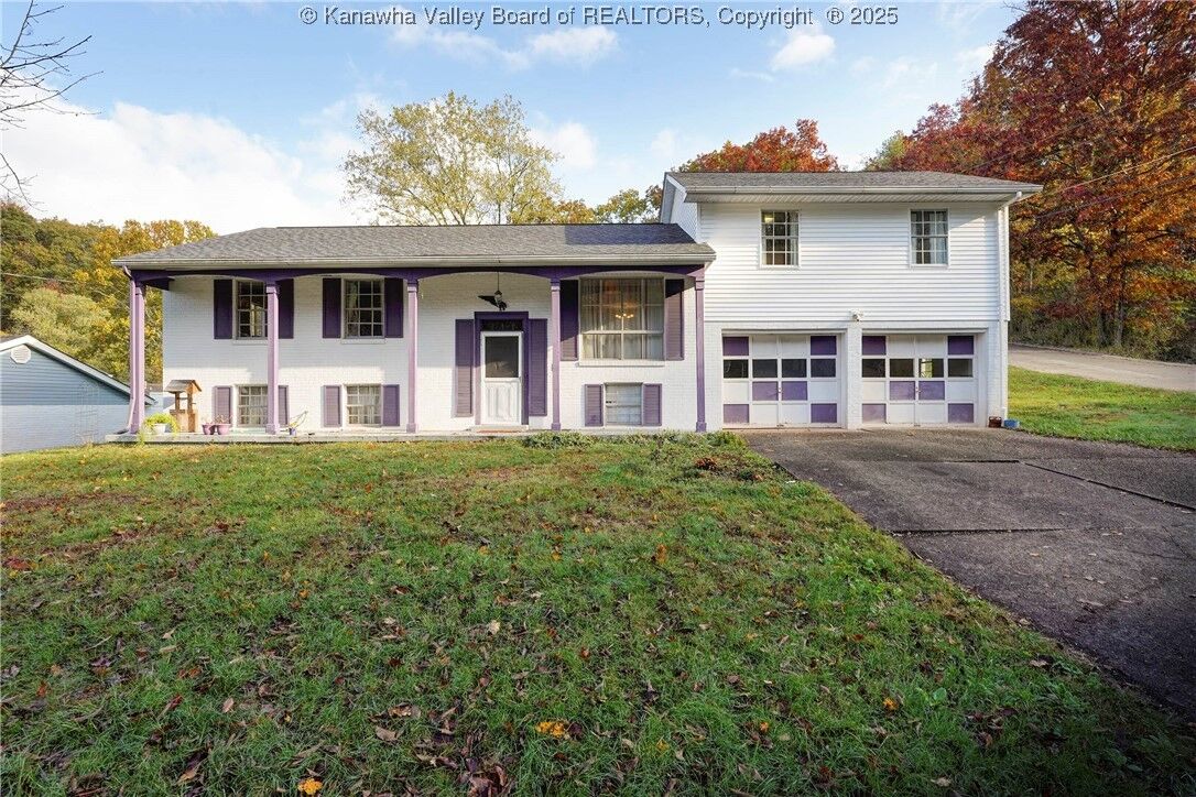 Property Photo: 107 Brookhaven Circle WV 25143