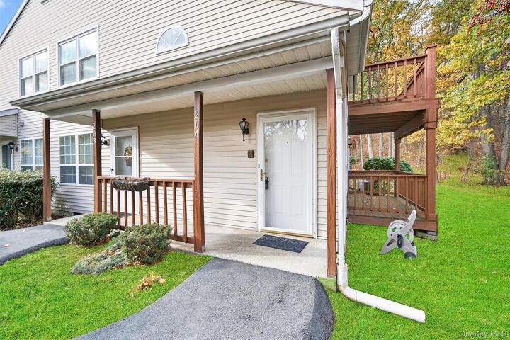 204 Ruby Court  Highland Mills NY 10930 photo