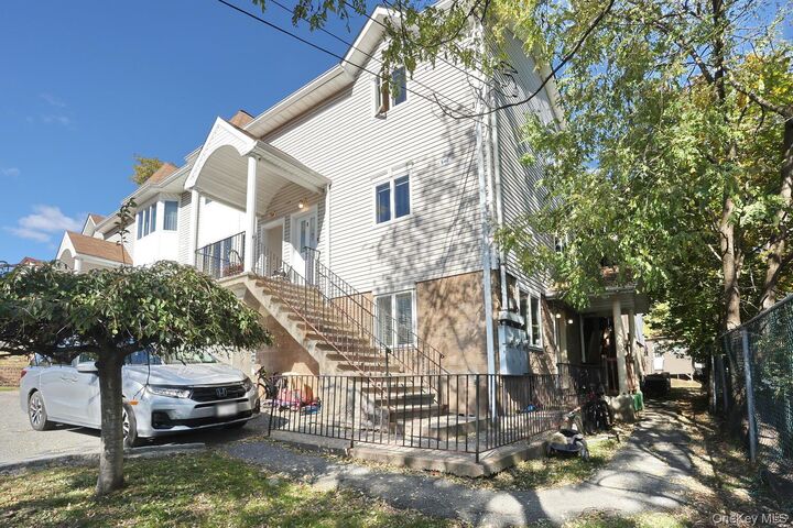 Property Photo:  540 W Central Avenue 101  NY 10952 