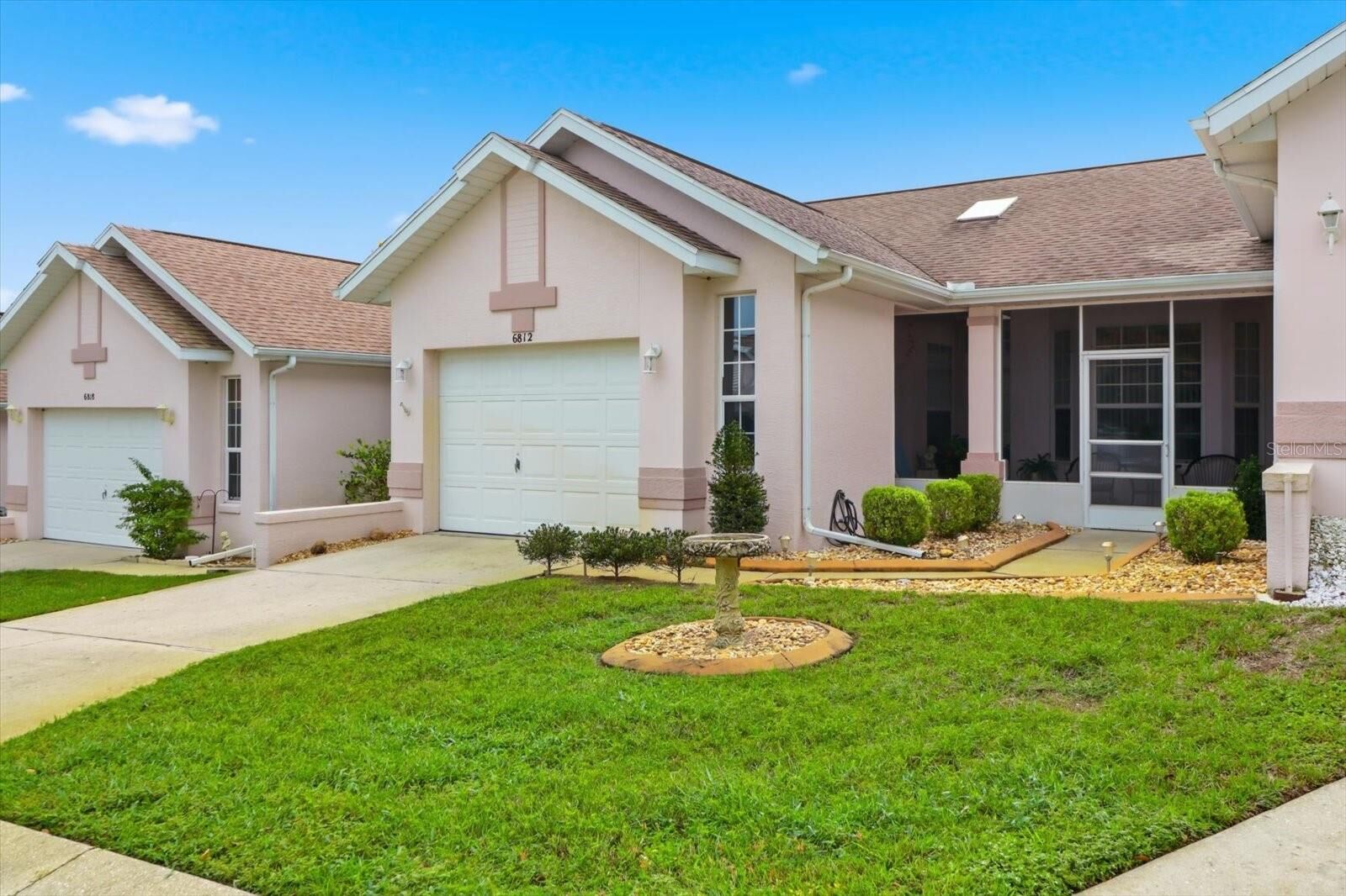 Property Photo: 6812 E Queensbury Lane FL 34452