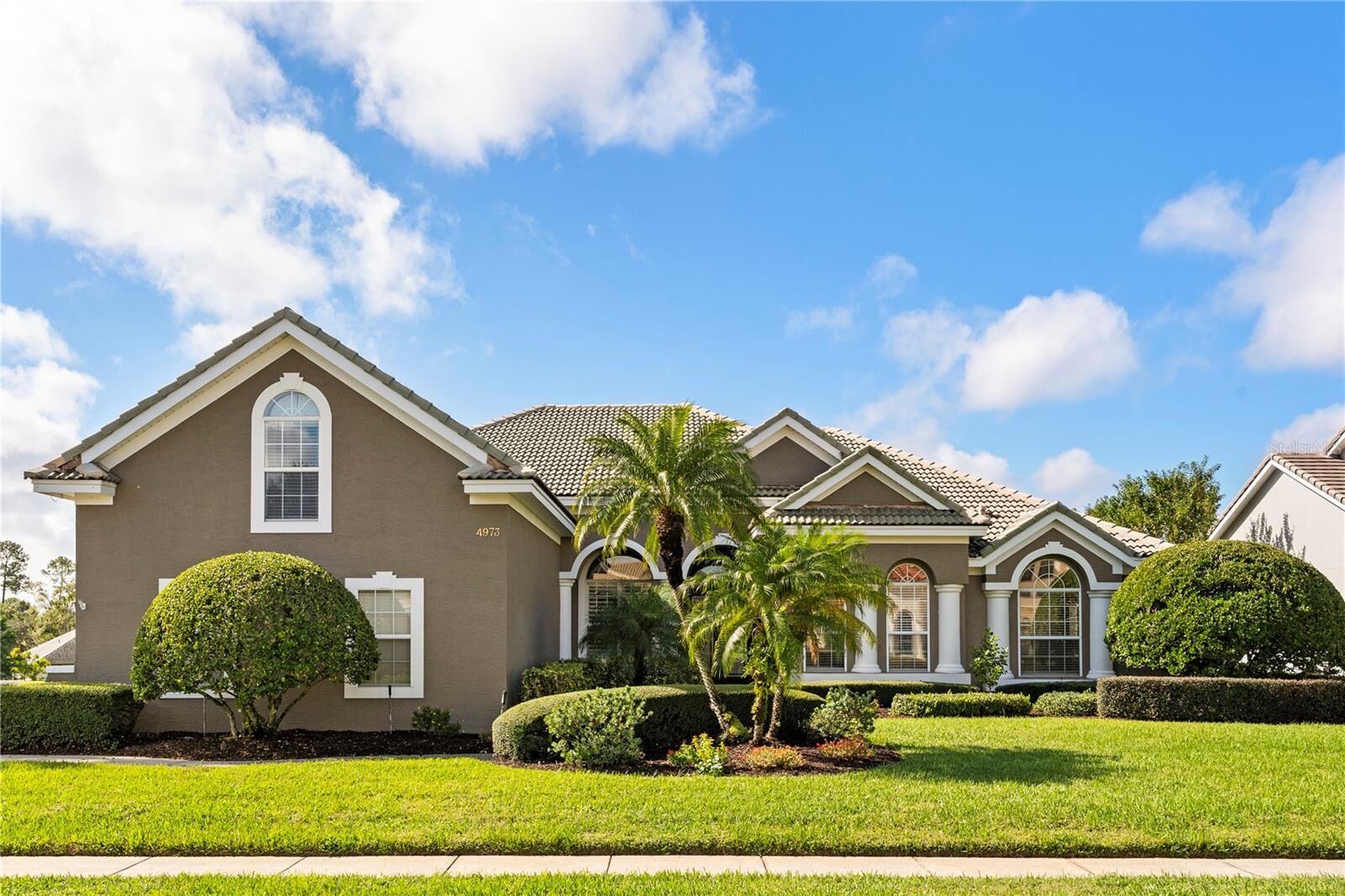 Property Photo: 4973 Keeneland Circle FL 32819