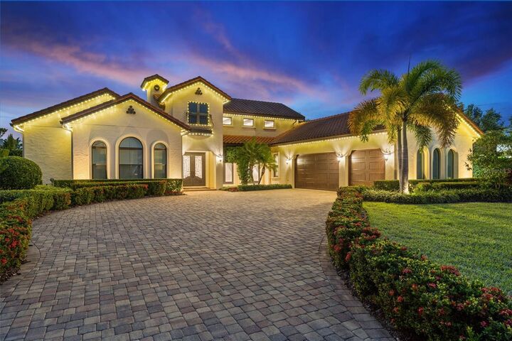 Property Photo:  5067 Sawyer Cove Way  FL 34786 