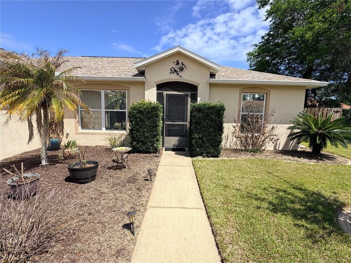 Property Photo: 11 Rylin Lane FL 32164
