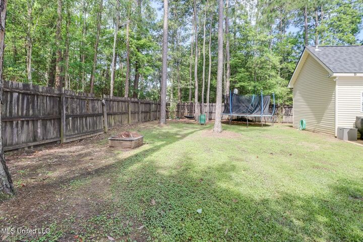 Property Photo: 737 Ieke Circle MS 39525