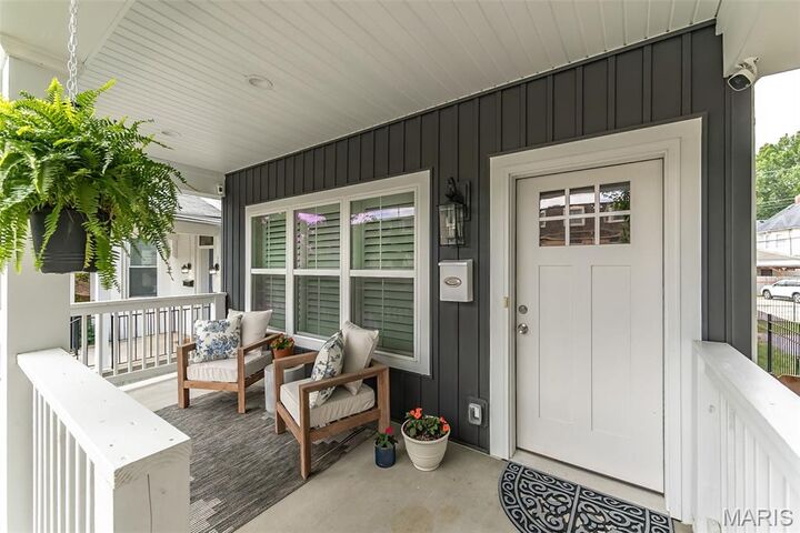 Property Photo:  6614 Clayton Avenue  MO 63121 