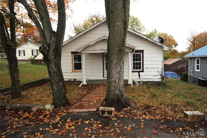 807 N Mine Street  Potosi MO 63664 photo