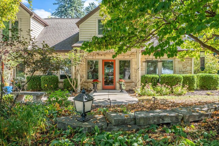 Property Photo:  11516 N Spring Ave  WI 53092 